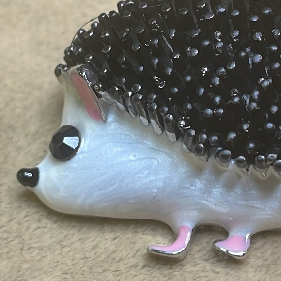Cute Hedgehog Brooch with Pink Feet - Picture 2 of 5